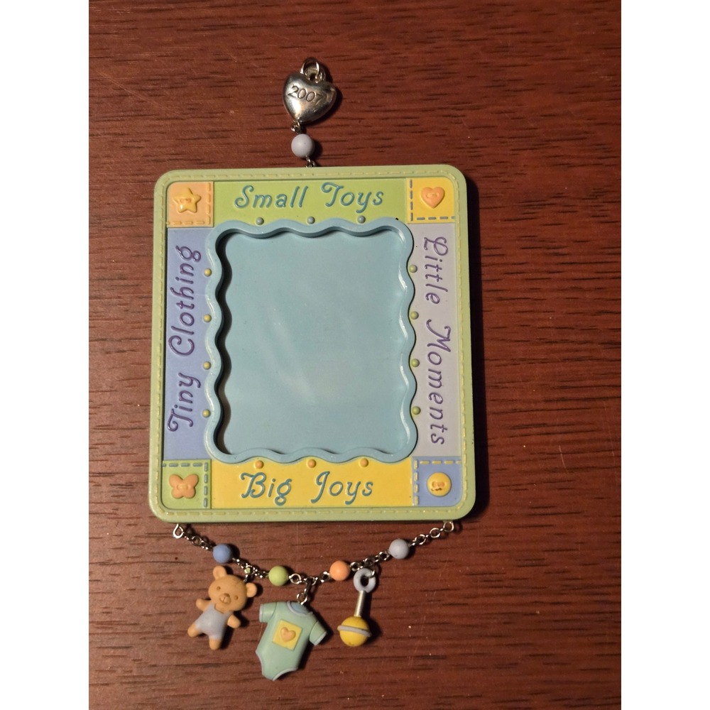 Hallmark 2007 Babys First Christmas Photo Frame Ornament Charms‎ Pastel Green